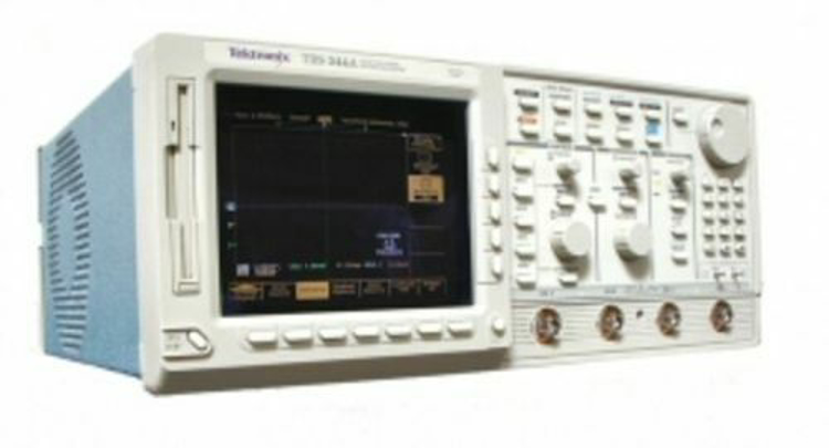 Picture of Tektronix TDS544A Oscilloscope